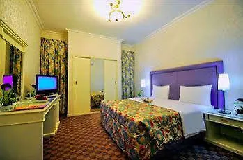 Dellmon Shrouq Hotel Riyadh
